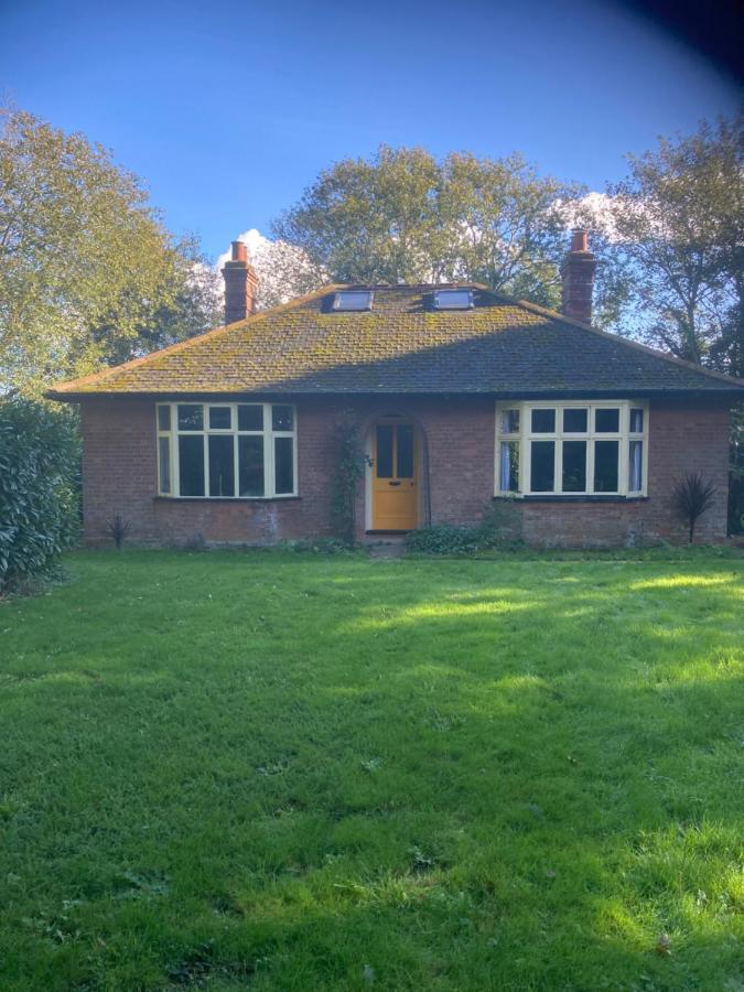 Woodland Retreat, Market Lane, Blundeston, Lowestoft Екстериор снимка